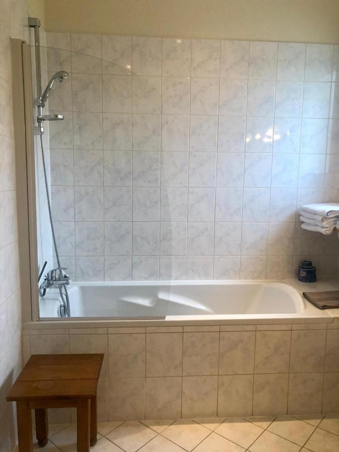 Bed and Breakfast L'Instant Present Pacy-sur-Armancon Экстерьер фото